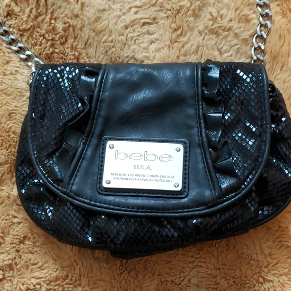 Bebe ruffle and faux leather snakeskin crossbody - Picture 2 of 7